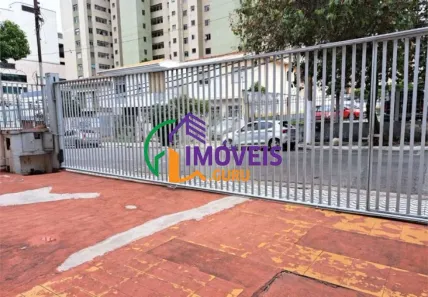 Casa com 4 Quartos para alugar, 248m² no Água Branca, São Paulo
