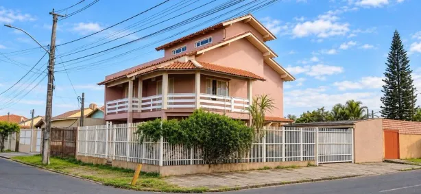 Sobrado com 3 Quartos à venda, 194m² no Parque da Matriz, Cachoeirinha