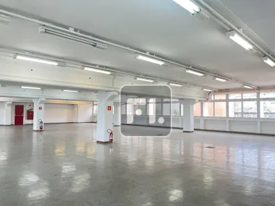 Sala Comercial para alugar, 468m² no Vila Poupança, Santana de Parnaíba