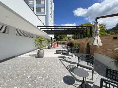 Apartamento com 2 Quartos para alugar, 67m² no Velha, Blumenau