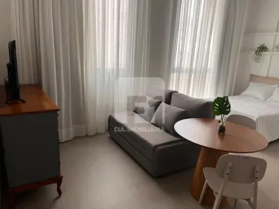 Apartamento com 1 Quarto para alugar, 38m² no Pantanal, Florianópolis