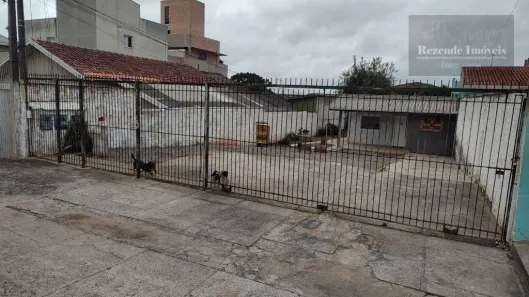 Lote/Terreno à venda, 440m² no Pinheirinho, Curitiba