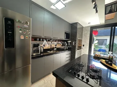 Casa com 3 Quartos à venda, 142m² no Zona 31, Maringá
