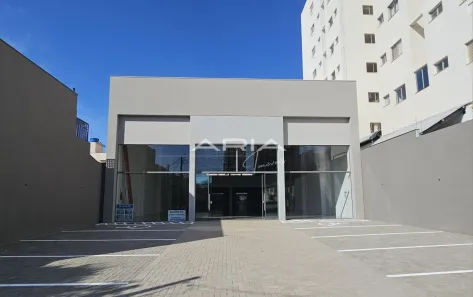 Galpão/Depósito/Armazém para alugar, 350m² no Vila Ipiranga, Londrina