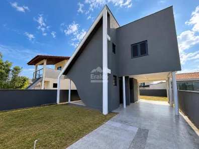 Sobrado com 2 Quartos à venda, 107m² no Balneário Inajá, Matinhos