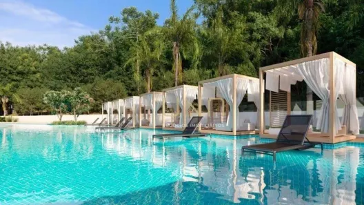 Apartamento com 2 Quartos à venda, 230m² no Jurerê, Florianópolis
