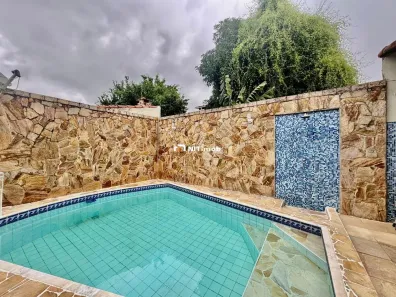 Casa com 6 Quartos à venda, 295m² no Piratininga, Niterói