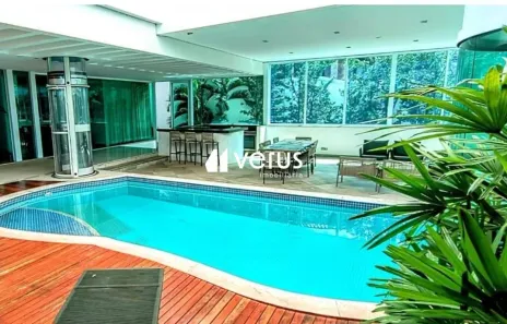 Casa com 3 Quartos para alugar, 800m² no Tabajaras, Uberlândia