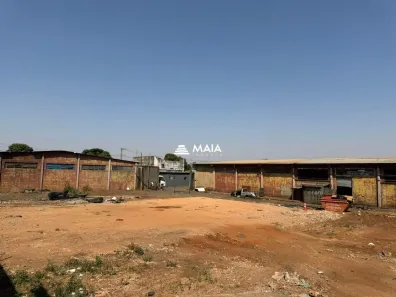 Galpão/Depósito/Armazém para alugar, 1850m² no Recreio dos Bandeirantes, Uberaba