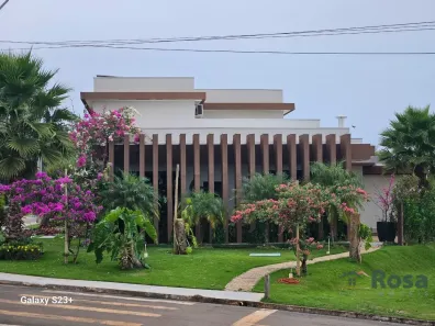 Sobrado com 4 Quartos à venda, 315m² no , Chapada dos Guimarães