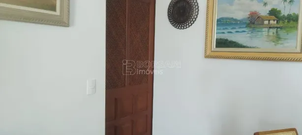 Apartamento com 3 Quartos para alugar, 139m² no Centro, Araraquara