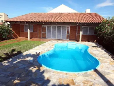 Casa com 3 Quartos à venda, 143m² no Brejatuba, Guaratuba