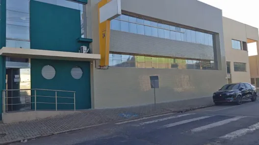 Sala Comercial para alugar, 150m² no Centro, Arapongas