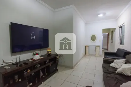 Casa com 3 Quartos à venda, 160m² no Custódio Pereira, Uberlândia