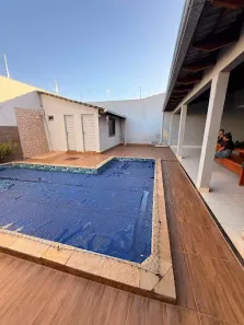 Sobrado com 3 Quartos à venda, 215m² no Centro, Anápolis