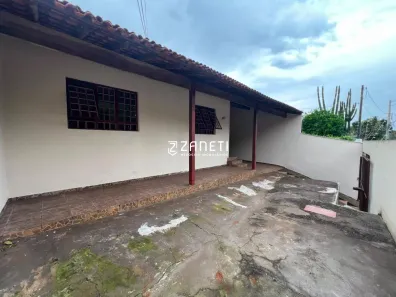 Casa com 3 Quartos à venda, 134m² no Califórnia, Londrina