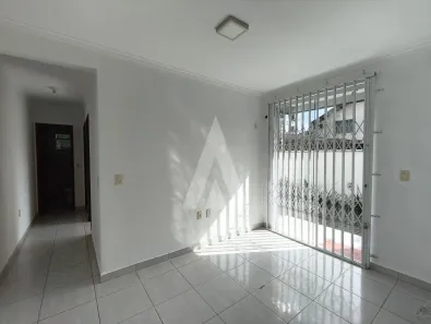 Apartamento com 2 Quartos para alugar, 49m² no Jardim Iririú, Joinville