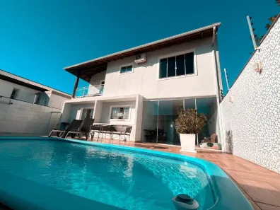 Casa com 4 Quartos à venda, 209m² no Itaguaçu, Florianópolis