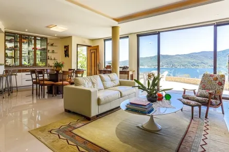 Casa com 5 Quartos à venda, 400m² no Lagoa da Conceição, Florianópolis