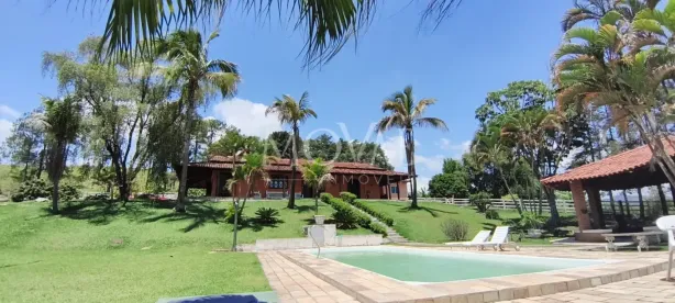 Fazenda/Sítio com 4 Quartos à venda, 350m² no Borda da Mata, Caçapava