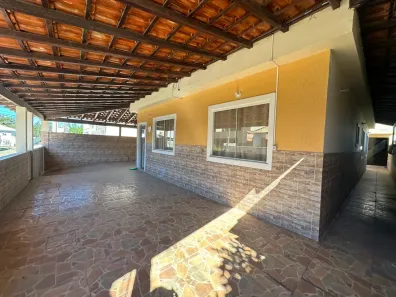 Casa de Condomínio com 5 Quartos à venda, 213m² no Ogiva, Cabo Frio
