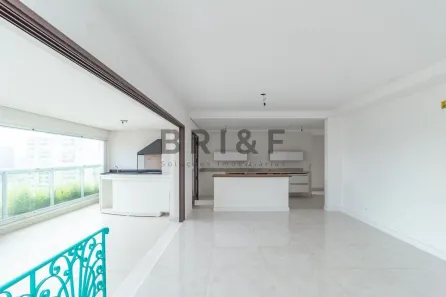 Apartamento com 3 Quartos à venda, 137m² no Jardim das Acácias, São Paulo