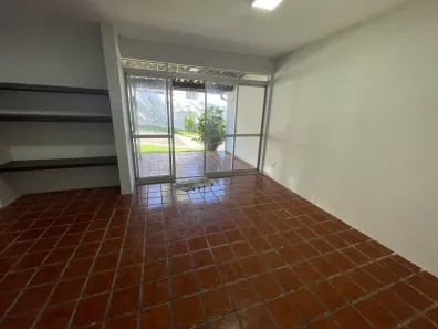 Casa de Condomínio com 2 Quartos à venda, 250m² no Itapuã, Salvador