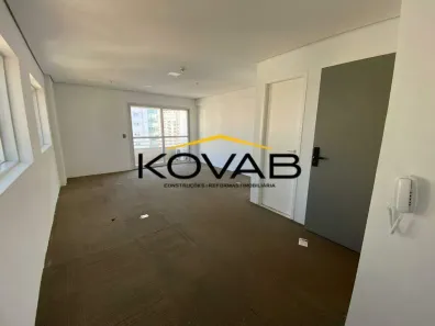 Sala Comercial para alugar, 35m² no Vila Gertrudes, São Paulo