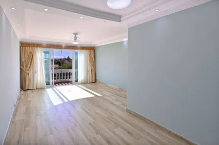 Apartamento com 3 Quartos para alugar, 130m² no Bal Tres Marias, Peruíbe