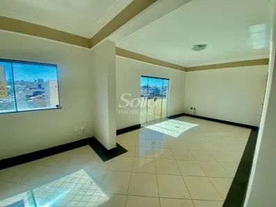 Apartamento com 3 Quartos para alugar, 120m² no Nossa Senhora Aparecida, Uberlândia