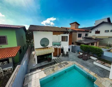 Casa de Condomínio com 4 Quartos à venda, 360m² no Alphaville, Santana de Parnaíba