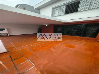 Sobrado com 3 Quartos para alugar, 180m² no Vila São Paulo, São Paulo