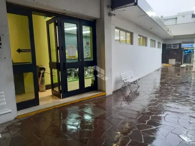 Ponto Comercial à venda, 213m² no Passo da Areia, Porto Alegre