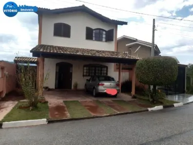 Casa de Condomínio com 3 Quartos à venda, 237m² no Vila Borghesi, São Roque