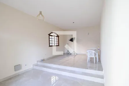 Casa com 3 Quartos à venda, 180m² no Dona Clara, Belo Horizonte