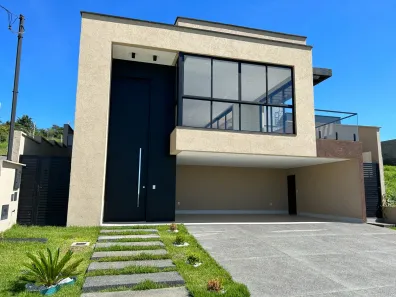 Casa com 3 Quartos à venda, 203m² no Jardins Nápoles, Senador Canedo
