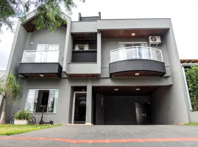 Casa de Condomínio com 4 Quartos à venda, 240m² no Aeroporto, Londrina