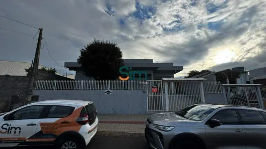 Casa com 3 Quartos para alugar, 120m² no Seminário, Chapecó