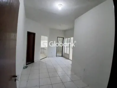 Apartamento com 2 Quartos à venda, 55m² no Canelas, Montes Claros
