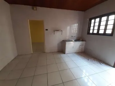 Casa com 2 Quartos à venda, 130m² no Vila Santa Terezinha (Zona Norte), São Paulo