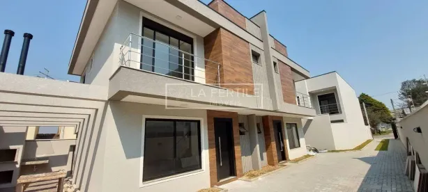 Sobrado com 3 Quartos à venda, 108m² no Boqueirão, Curitiba