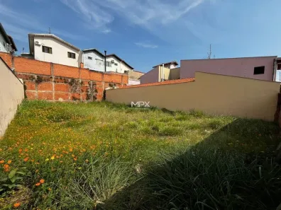 Lote/Terreno à venda, 300m² no Castelinho, Piracicaba