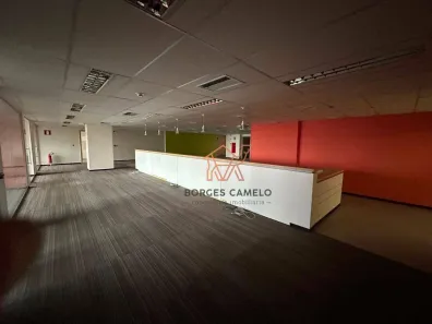 Sala Comercial para alugar, 750m² no Vila da Serra, Nova Lima