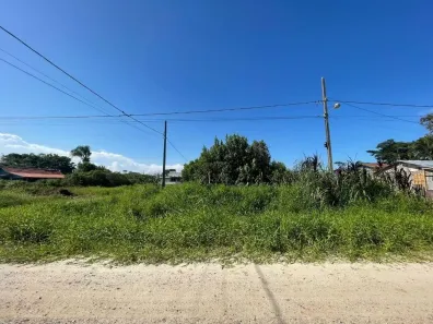 Lote/Terreno à venda, 465m² no Barra do Saí, Itapoá