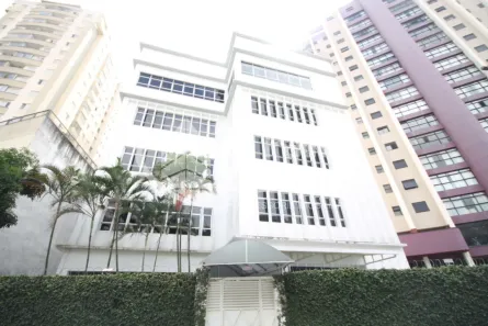 Prédio Comercial para alugar, 2700m² no Jardim das Laranjeiras, São Paulo