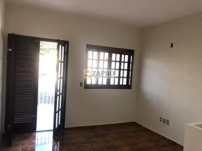 Casa com 3 Quartos para alugar, 210m² no Jardim América, São José dos Campos