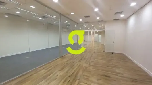 Ponto Comercial para alugar, 268m² no Praia de Belas, Porto Alegre