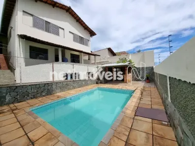 Casa com 3 Quartos à venda, 299m² no Caiçaras, Belo Horizonte