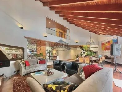 Sobrado com 5 Quartos para alugar, 850m² no Jardim Ana Estela, Carapicuíba