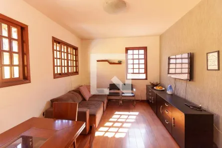 Casa com 3 Quartos à venda, 110m² no Santa Amélia, Belo Horizonte